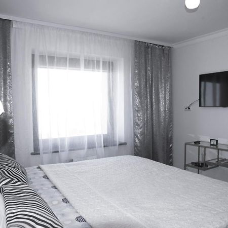 Lyra63 Large 80Sq M Top 14 Floor Šiauliai Eksteriør billede