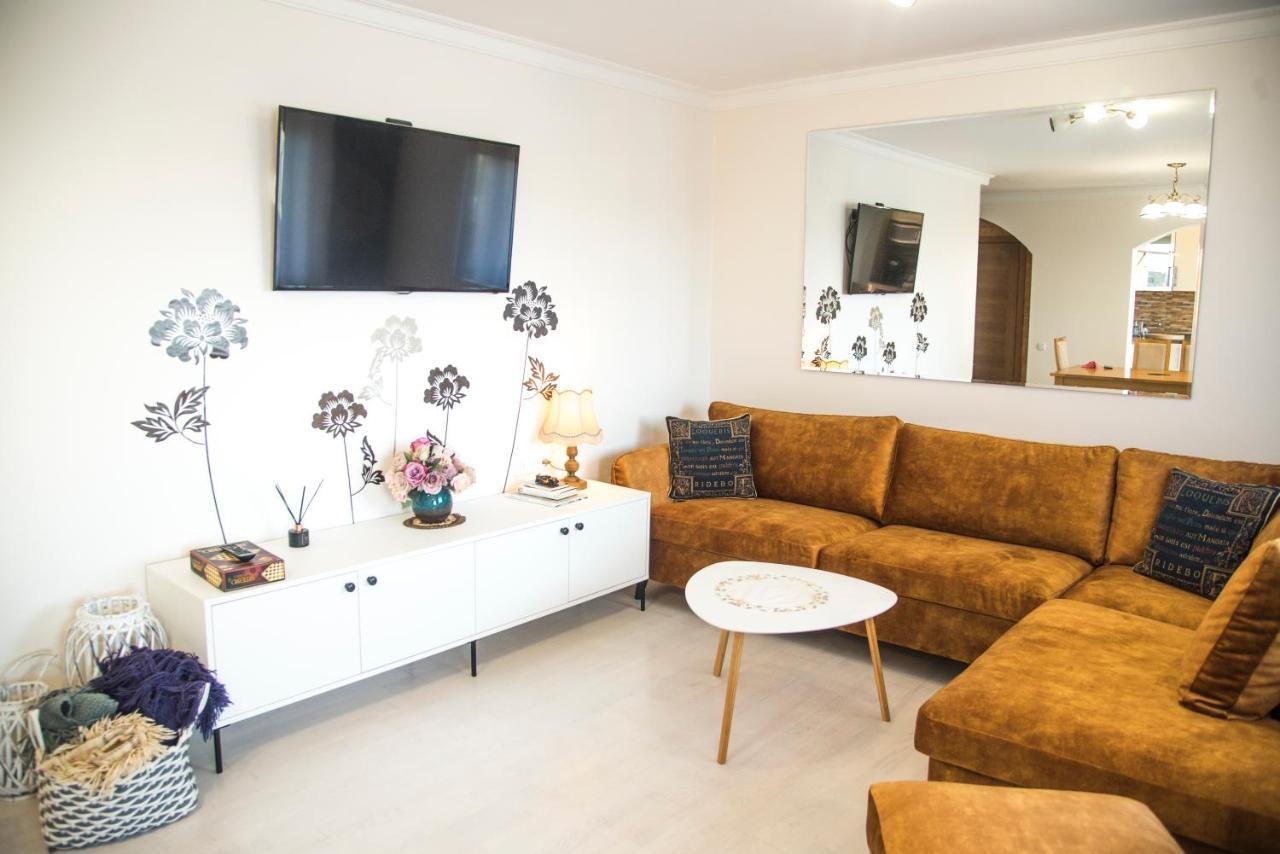 Lyra63 Large 80Sq M Top 14 Floor Šiauliai Eksteriør billede